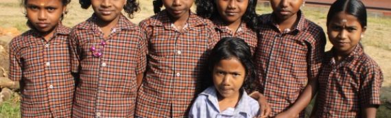 Pazhassi Raja School children in Sevaton T-shirts